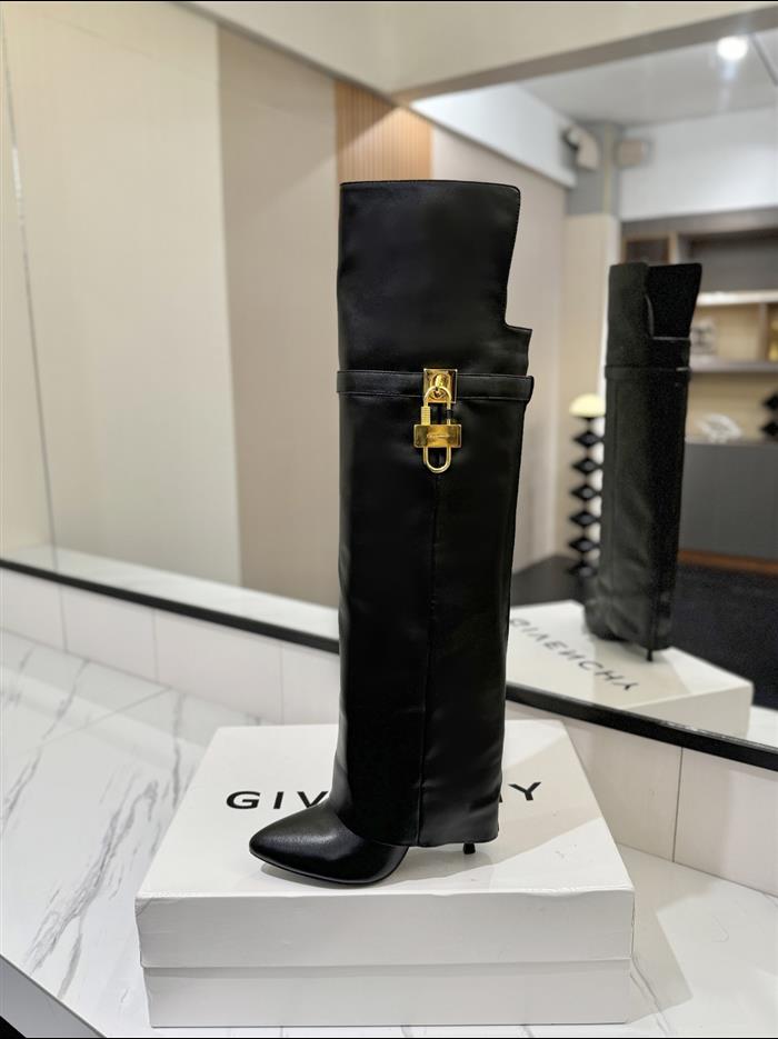 20251128174449984 590